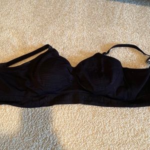 Kindred bravely nursing and pumping bra